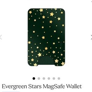 Velvet Caviar Evergreen Stars MagSafe Wallet